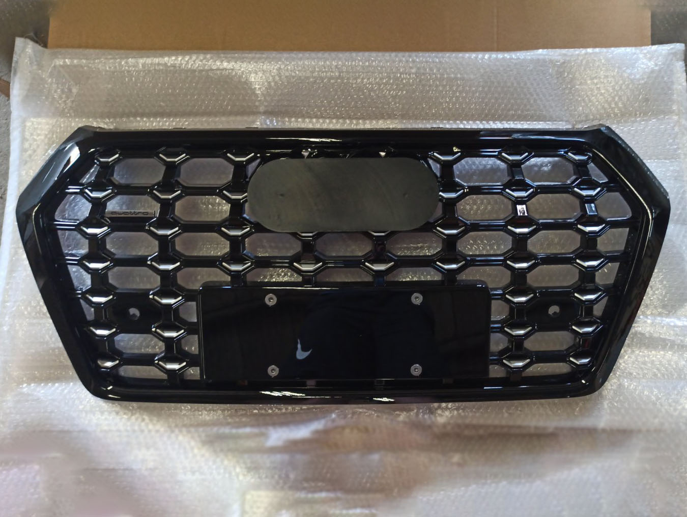 Audi Q5 LIFT FY 2016-2020 Front Grill, Honeycomb Grill, RSQ5 Black Quattro Style